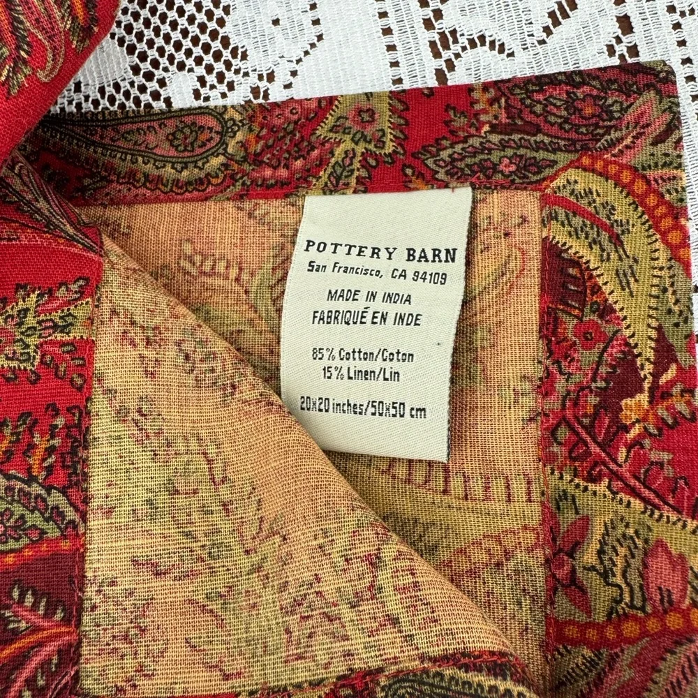 Pottery Barn Caroline Paisley Cloth Napkins Set of 4 NWOT 20” x 20”